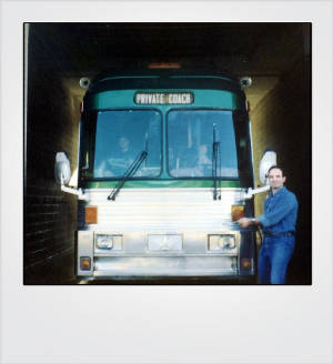 Archive_Photos/Green_Bus.JPG